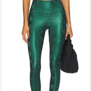 Beach Riot Piper Leggings, Pine Python